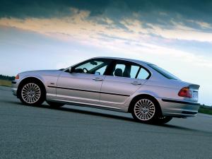 BMW 330d Sedan 1999 года